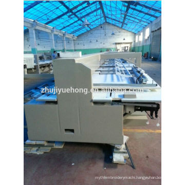 Flat embroidery machine